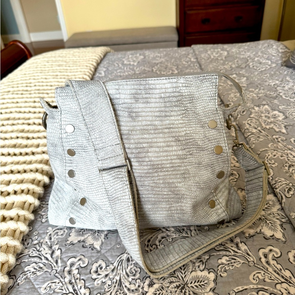 Excellent condition grey lizard print (retired) HAMMITT Bryant crossbody!